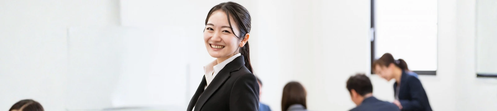採用情報